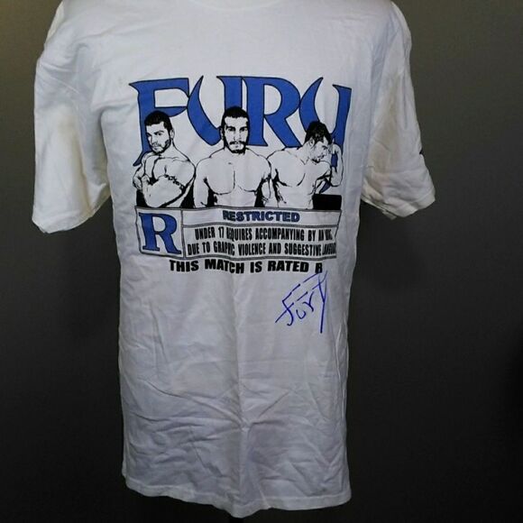 Fury-T shirt signed Sz XL - Picture 1 of 12